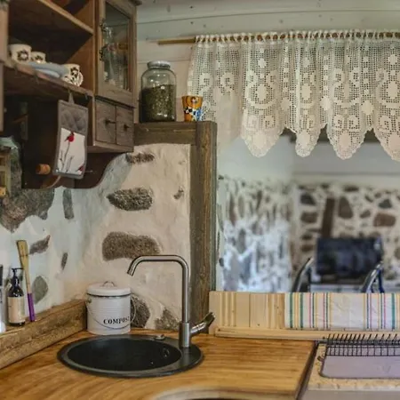 Tedrekuela Kuivati-puhkemaja * Paersikivi