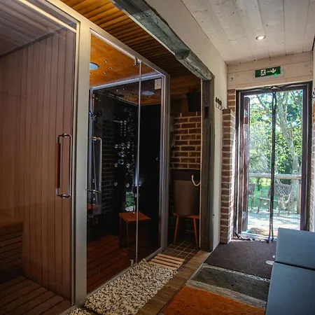 别墅 Tedrekuela Kuivati-puhkemaja Paersikivi